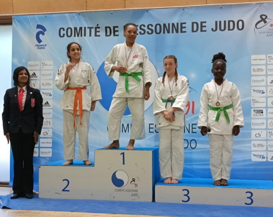 Détail du kimono sur banc